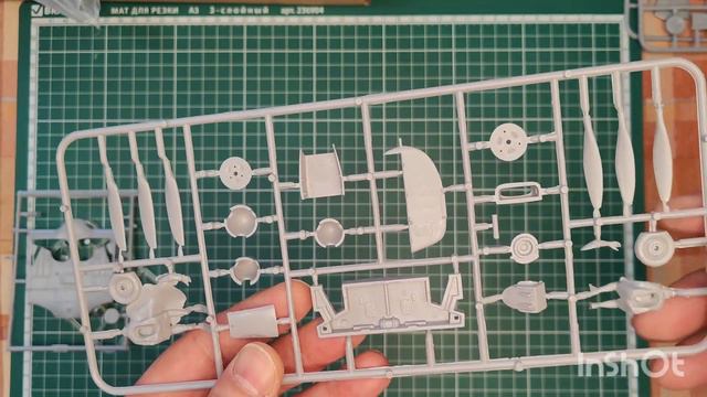 №70 Обзор модели самолёта Hurricane Mk1A ARK Model 1/48 смотреть онлайн