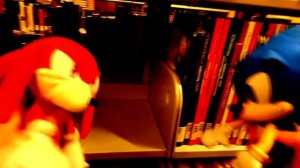 Sonic in Roblox Doors! - Sonic and Friends