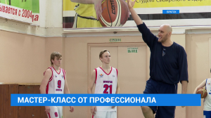 Самый высокий человек России, баскетболист Павел Подкользин  в Братске