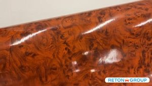 Виниловая пленка глянцевая под дерево: тёмно-коричневая Reton Group / пленка для оклейки авто