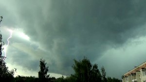 Приближение грозы в холодном фронте к городу Вязники 13.06.2024