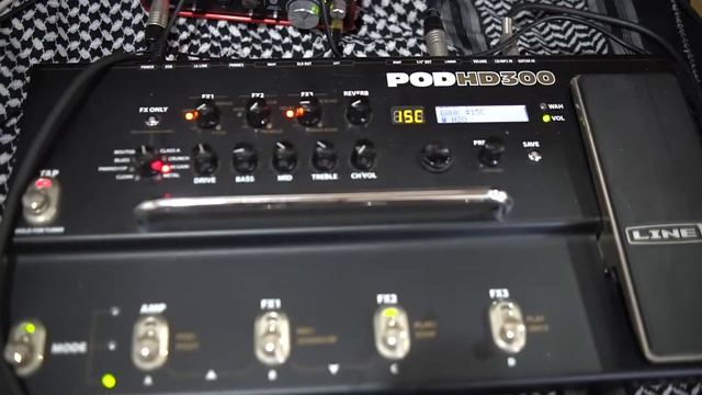 Line 6 POD HD 300 Guitar Multi-effects Processor Actual Demo смотреть онлайн