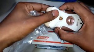 Geemy Shaver GM-3080 Electronic gadget.