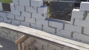 Стены гаража из газоблока