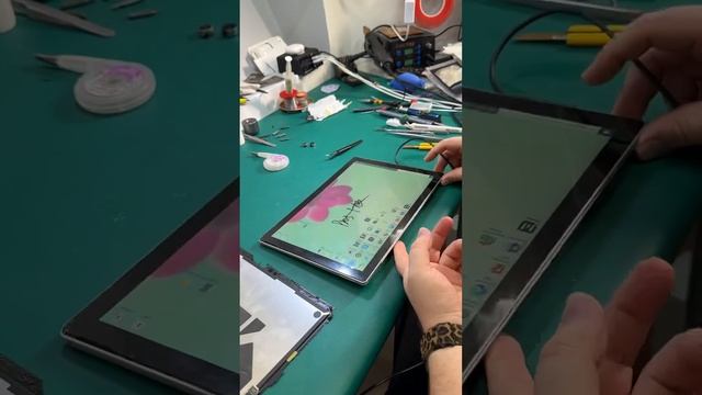 Microsoft Surface 5 Pro Ушатали дисплей! смотреть онлайн