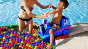 Little Babies Playing in Pool with Thomas and Friends Trains, Baby Songs Nursery Rhymes for children