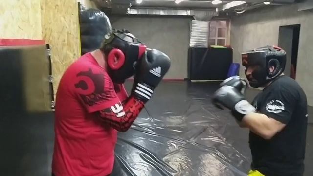 Работа у канатов, сетки или стены смотреть онлайн