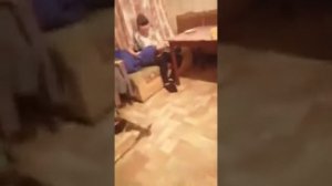 Виталя бьет жену