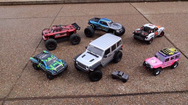 The NEW Axial SCX6 | BIG RC Rock Crawler | Jeep Wrangler 4wd RC Car Unboxing and Crawling смотреть онлайн