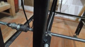 Монтаж циркулярки Парма 200Д в стол Часть 2.mp4