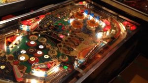 1981 Bally Eight Ball Deluxe Pinball Machine in action