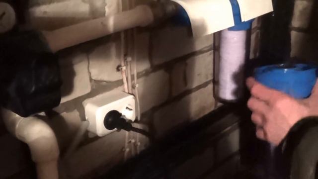Как заменить фильтры в системе водоснабжения загородного дома