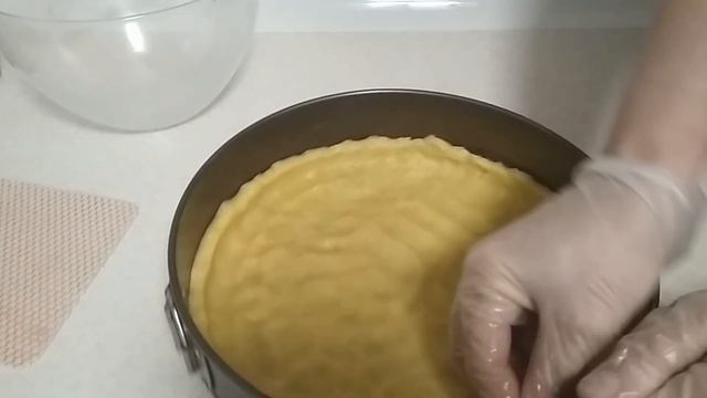 Пирог с ягодами и меренгой (взбитые белки с сахаром) "швабский" смотреть онлайн