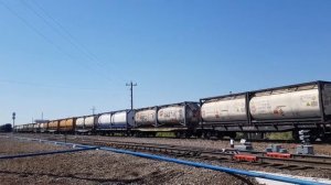 Тепловоз ТЭМ18ДМ-3162. Весь в работе.