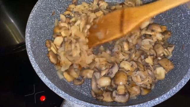 САЛАТ КОТОРЫЙ ОБЯЗАТЕЛЬНО ДОЛЖЕН ПОПРОБОВАТЬ КАЖДЫЙ? #ЕДАСАЛАТ#ВКУСНЫЕРЕЦЕПТЫ#