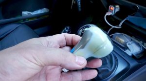 Заменил рукоятку рычага переключения передач на HONDA Civic 4D