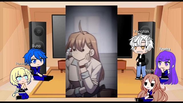 The Novel’s Extra React