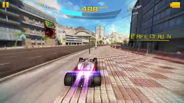 Vodafone McLaren Mercedes MP4-25 double Nitro TanK смотреть онлайн