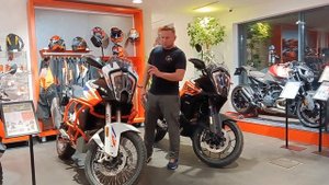 Основные отличия KTM 1290 Adventure R от 1290 Adventure S за одну минуту.