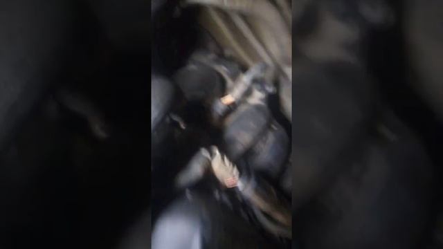 Чистим дросильную заслонку Citroen C3_PICASSO смотреть онлайн