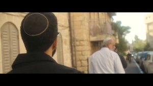 חנן בן ארי - מקום Hanan Ben Ari