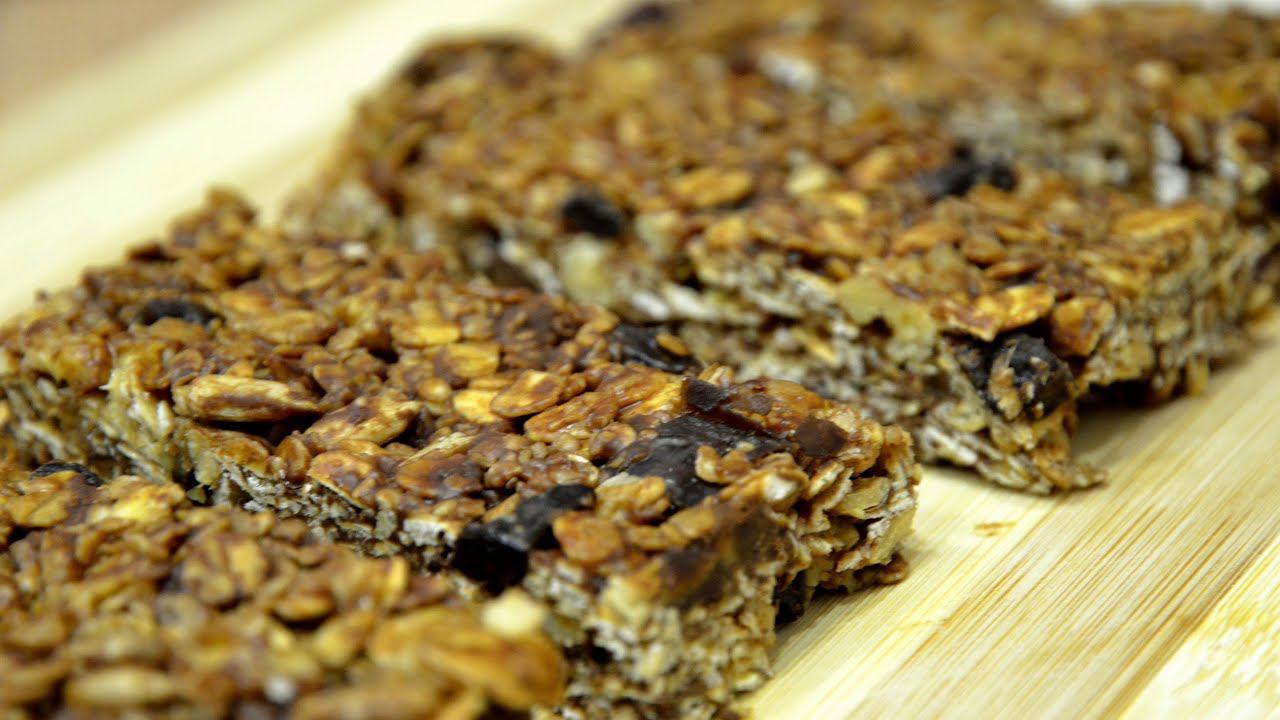 Овсяные батончики без выпечки - невероятно вкусный десерт! Батончики мюсли своими руками! смотреть онлайн