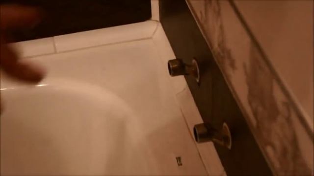 Замена смесителя. Часть 1. Эксцентрики. Личный сантехник. смотреть онлайн