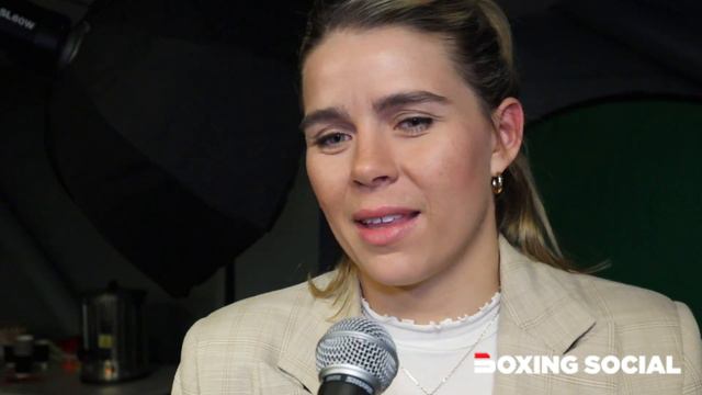 "REMATCH CLARESSA AT ST JAMES PARK" - Savannah Marshall Reflects On EPIC Fight With Claressa Shield смотреть онлайн