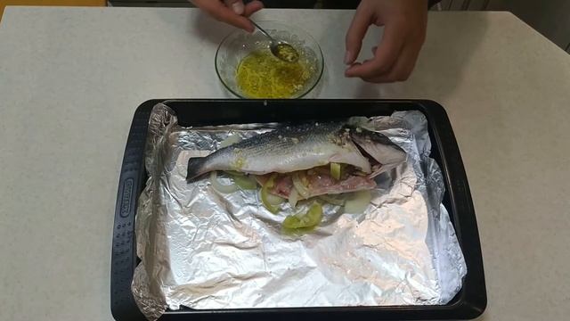 Рыба Дорадо в духовке. Быстро . Очень Вкусно. Полезно. Советую всем. смотреть онлайн