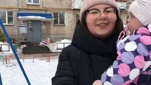 Совместное видео:Прогулка с куклой реборн на детской площадке/Прогулка с реборном♥