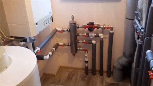 ОТОПЛЕНИЕ ДОМА И БАНИ ОТ ОДНОГО ГАЗОВОГО КОТЛА И ДВУХ НАСОСОВ, СХЕМА ДЛЯ ЭКОНОМИИ смотреть онлайн