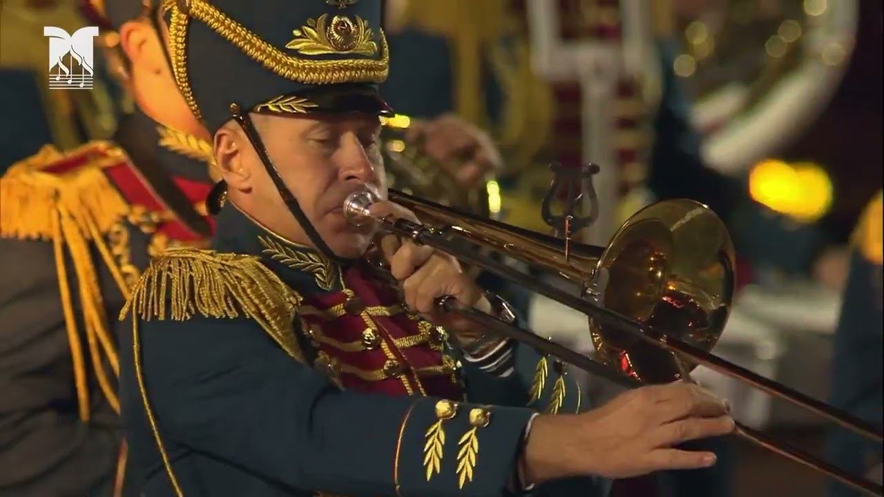Оркестр и Почётный караул Беларуси