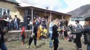 Туйи точики ракса бин рохат кун бги дега бача"клипхои точики"