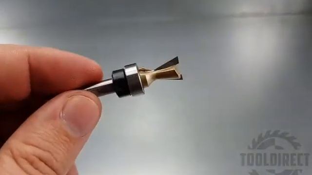 Фреза ласточкин хвост с верх. подшипником 14гр Z=2 D=9.5x9.5x53 S=6 217605 смотреть онлайн