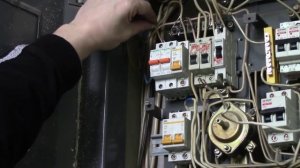 Замена автоматов в этажном щитке ч.2