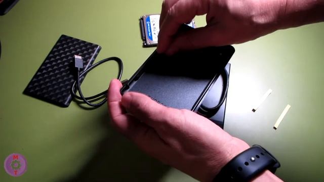 External HDD SSD case Lenovo VS Ugreen смотреть онлайн