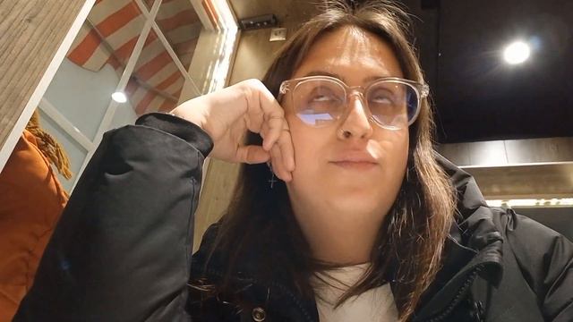 ЖРЁМ С НАТАХОЙ В КФС смотреть онлайн