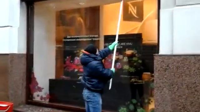 Мойка витрин в Москве. Pulgos.ru смотреть онлайн