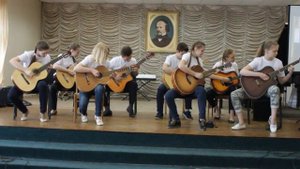 85 Ансамбль Гитаристов г  Вязьма   Счастливые башмачки