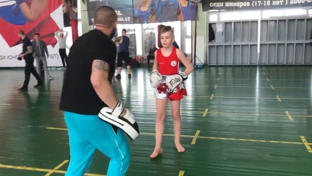 Александр Леонов работа на падах тренер Юрий Желудков смотреть онлайн