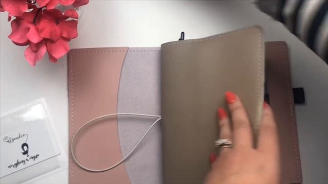 MYSTICS LITTLE GIFTS UNBOXING | B6 STALOGY JACKET | FOXY FIX COMPARISON смотреть онлайн