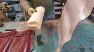 Как поправить вмятину на металочерепице.