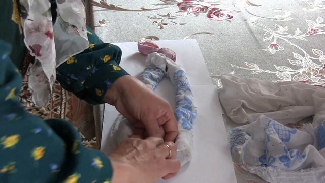 Обряд протаскивание через волчью пасть Зифа Аралбаева г Баймак Видео Янузаковой Р Р смотреть онлайн