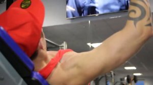 В тренажерном зале