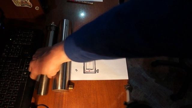 Фильтр, масловлагоотделитель компрессора.