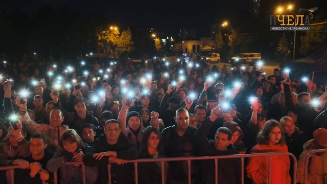 флешмоб памяти Виктора Цоя