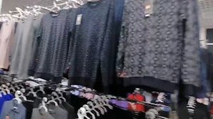 Вечерний Воронеж... Цены в магазине одежды радуют!)