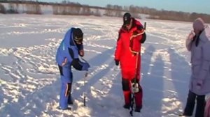 Ледобур Торнадо против копии