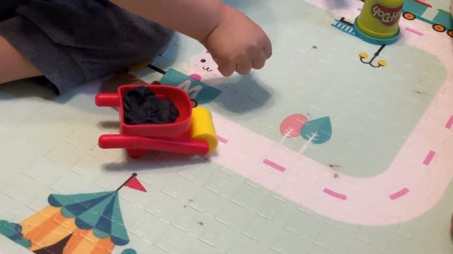 PLAY DOH Wheels Construction Playset Toy Review | Hasbro Art Kit Concrete Mixer смотреть онлайн