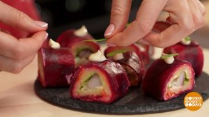 Селедка под шубой в роллах от Марии Суровой. Доброе утро. Фрагмент выпуска от 28.12.2023